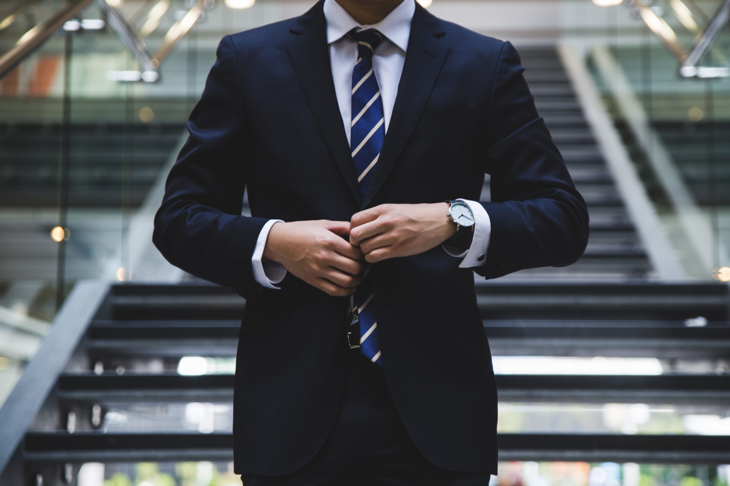 hunters-race-MYbhN8KaaEc-unsplash pro bono lawyer attorney Photo by Hunters Race on Unsplash